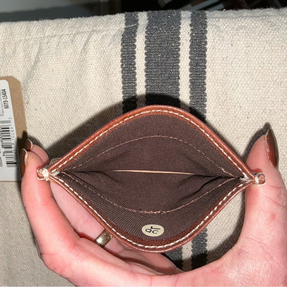 NWT Bed Stu Leather Chuck Card Wallet Cafe Latte Retail $65 - Picture 8 of 9